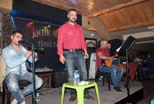 Diyarbakır da 4 Dilde Konser