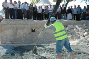 Karaman Belediye Başkanı Çalışkan, Cami İnşaatını …